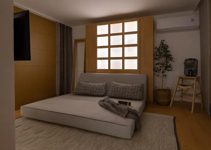 Smartly Designed Flat With Balcony & Parking By Flat Mаnаger